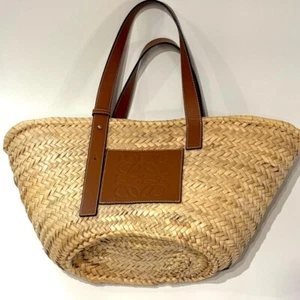 LOEWE Korbtasche Beuteltasche Tasche Beige Damen aus Japan - Bild 1 von 7