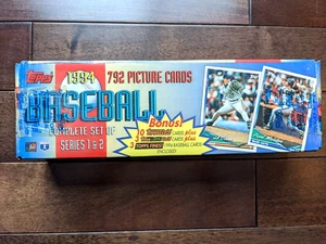 SEALED 1994 Topps Baseball Complete Set Series 1 & 2 (792 Cards) - Picture 1 of 4