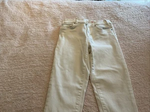 CUTE WHITE JEANS CREWCUTS YOUTH GIRLS SIZE 12 COMFORTABLE - Picture 1 of 3
