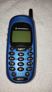 90's - MOTOROLA CD930 BLUE - TELEFONO GSM USATO - COLLEZIONISMO - Picture 1 of 3