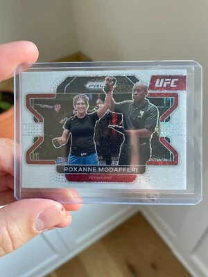 Roxanne Modafferi White Sparkle Prizm - 2022 Panini Prizm UFC #40 - Image 1 of 2