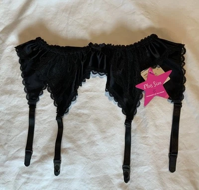 Vintage Frederick's of Hollywood Garter Belt Black Satin & Lace Size 18-20 - NWT - Image 1 of 4
