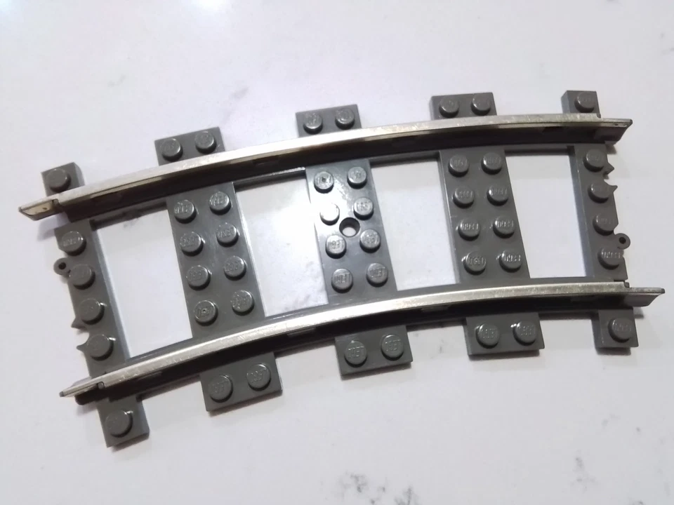Lego 9v Metal Rail Tren Pista Curvada 4520 2867 4511 4512 4558 Gris Oscuro Foto 1 de 4