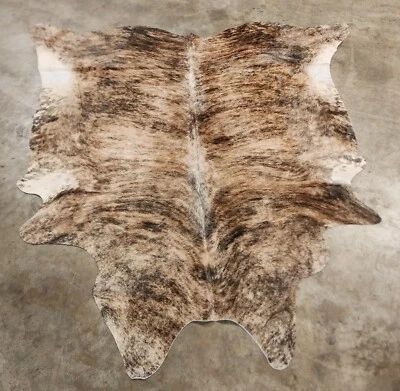 XL PREMIUM Brindle BRASILEÑA Alfombra Cuero Piel de Vaca 84" X 82" Foto 1 de 4