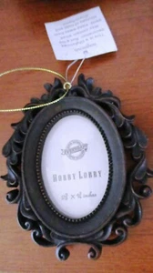 HOBBY LOBBY 2 5/8" X 1 3/4" Black ORNATE PICTURE FRAME ORNAMENT~NIB - Picture 1 of 2
