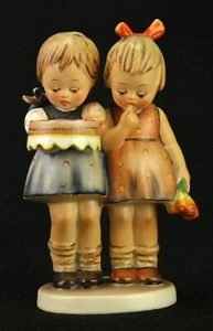 Goebel Hummel Figur 176/0 "Happy Birthday" TMK2 volle Biene 51/4" - Bild 1 von 11