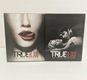 True Blood Seasons 1 & 2 Bluray Box Sets Lot - Foto 1 di 7
