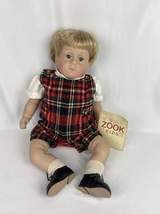 Etiqueta firmada Vintage 1987 Zook Kids PATRICK 24" Muñeca Realista Johannes Nº320 - Imagen 1 de 6