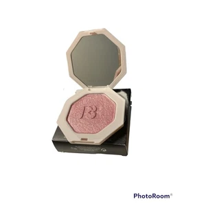 Fenty Beauty by Rihanna *Wattabrat* Killawatt Freestyle Highlighter New Sold Out - Picture 1 of 3