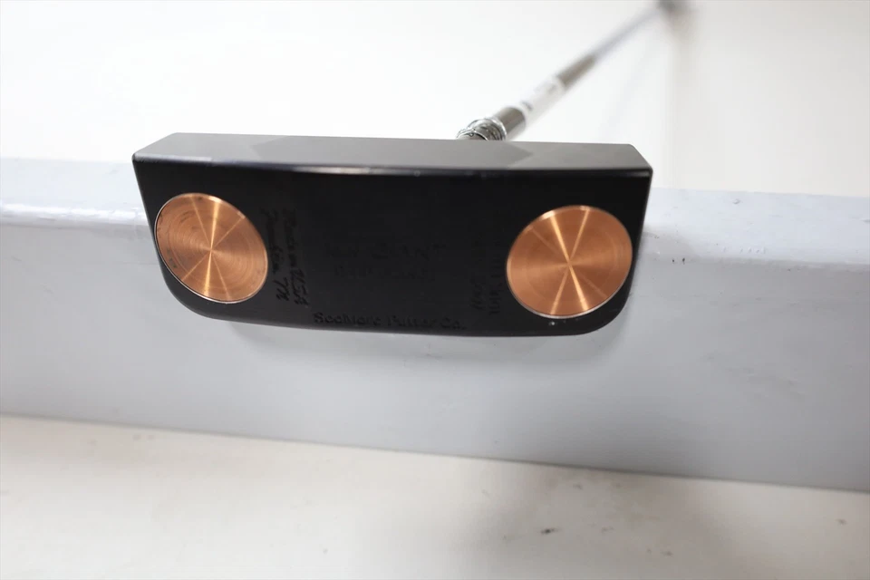 See More Mini Giant Deep Flange 35" Putter Good Rh - Image 1 of 4