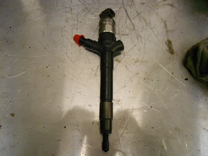 MITSUBISHI L200 2.5 16 VALVE DID DIESEL INJECTOR 1465A041 2007 ON - Picture 1 of 1