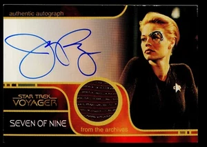 2003 Star Trek Voyager Seven of Nine Jeri Ryan Autograph Costume #'d16/500 - Picture 1 of 2
