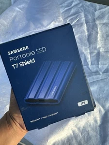 Samsung T7 Shield 1TB External USB-C 3.2 Gen 2 Rugged Portable SSD Black - Picture 1 of 8