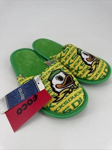 NWT FOCO NCAA Oregon Ducks Slippers College Kids 3-4 College Football - Picture 1 of 7