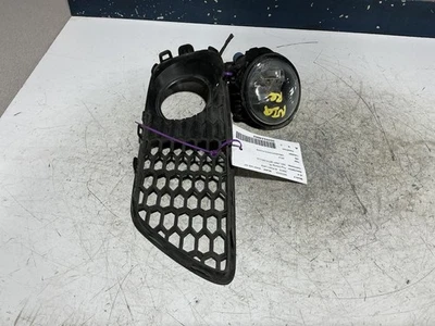 Passenger Corner/Park Light Fog-driving Fits 10-13 BMW 535i GT 852466 - Image 1 of 4