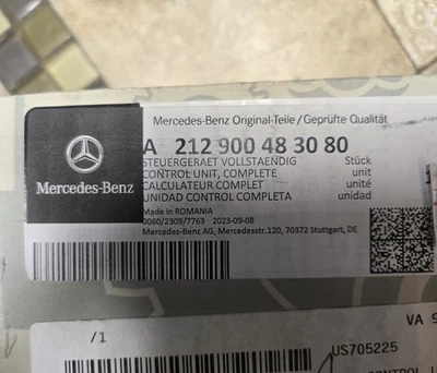 Caja de fusibles y relés - Mercedes-Benz (212-900-48-30-80) SL550 R230 2013-2020 Foto 1 de 4