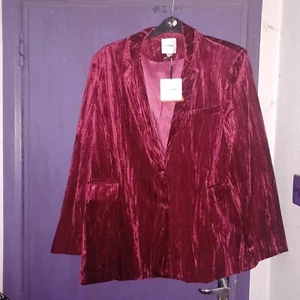 EXTRO & VERT BURGUNDY VELVET JACKET..SIZE 18..BNWT - Picture 1 of 4
