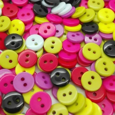 9MM BUNTE ZWEILOCH KNÖPFE ACRYL BABY KNOPF KINDER KIND SCHWARZ ROT RUND BUTTONS - Bild 1 von 2