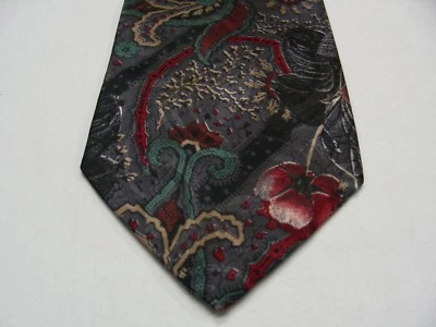 SURREY - FLORAL PRINT - VINTAGE - MADE IN USA - POLYESTER NECK TIE! - Image 1 of 4