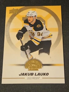 23-24 Upper Deck Bruins Centennial Jakub Lauko 🚨🚨🚨 Gold Base - Picture 1 of 2