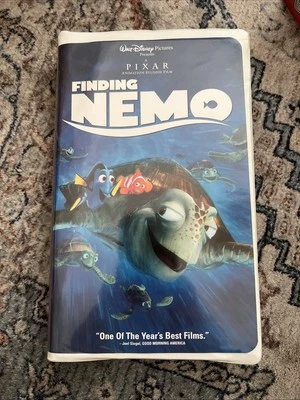 Finding Nemo (VHS, 2003) Disney Pixar Animated Clamshell - Image 1 of 3