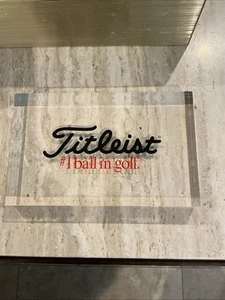 Titleist Pro Shop Display #1 Ball In Golf Lucite Counter Display Golf Ball - Picture 1 of 16