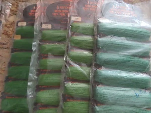Vtg Lot 4 REYNOLDS Needlepoint Crewel 100% Pure Virgin Wool 10 Yards Each GREEN - Picture 1 of 5