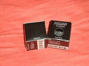 Younique Moodstruck lotto di 2 minerali pigmento shimmer devioso 0,04 once ciascuno - Foto 1 di 1