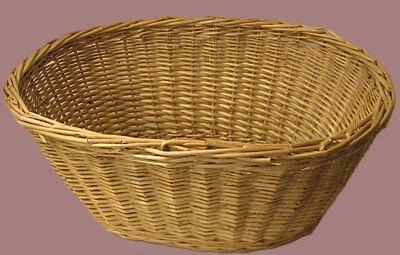 Korb - Weidengeflecht - stabil - oval - Maße 28 x 39 x 17cm - Bild 1 von 4