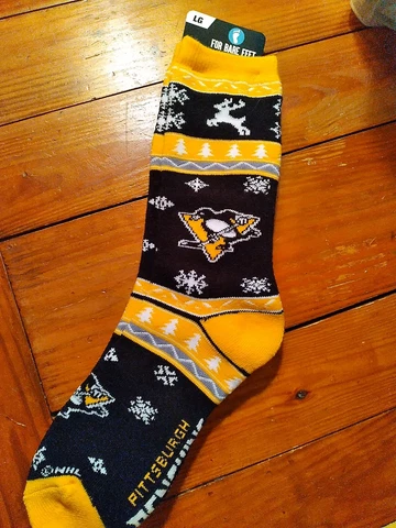 NHL Pittsburgh Penguins Socks - Size L (10-13) 1 Pair - Brand New Cover