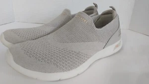 Skechers Arch Fit Refine Don't Go Walking Shoes Women's Size 9 Tan Mesh - Picture 1 of 9