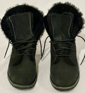 Botas con cordones UGG Quincy de gamuza negra doble cara de piel de oveja 1012359 talla 9,5 - Imagen 1 de 13