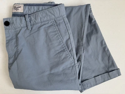 Original Penguin by Munsingwear Men's 31x32 Slim Light Blue Gray Chino Pants - Image 1 of 4