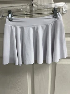 Shein Girls White Skirt - Size 130 (Size 8) - EUC - Picture 1 of 4
