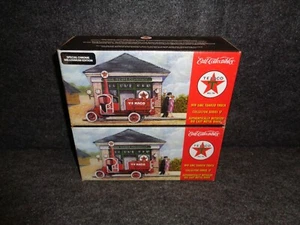 TEXACO 1919 GMC DIECAST TANKER TRUCK REG & SPECIAL SET - 2000 - #17 in Series A - Picture 1 of 12