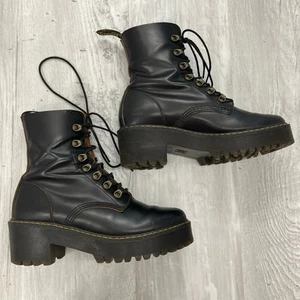 Stivali Dr Martens Nero Leona Vintage Hook Combat Moto Biker Tacco Platform 8 - Foto 1 di 13