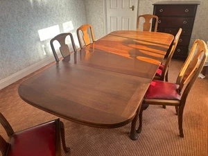 Antique Extending Dining Table & 6 Re-upholstered Leather Chairs. 2 Leaves - Picture 1 of 12