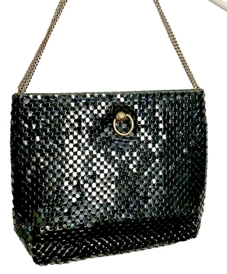 Cartera de malla negra Lyrella vintage con correa para el hombro de cadena Hong Kong disco baile Foto 1 de 3