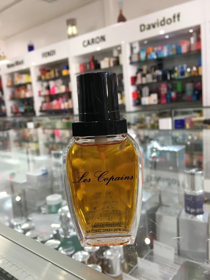 Les Copains Eau De Toilette Natural Spray 84% Vol.  30mL  Foto 1 de 1