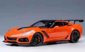 71279 AUTOart 1:18 Chevrolet Corvette (C7) ZR1 Orange model car - Picture 1 of 9