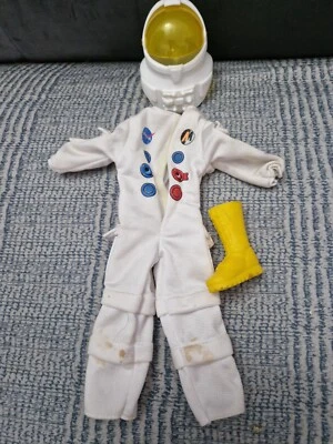 VINTAGE HASBRO ACTION MAN RARE LTD EDITION COMMERATIVE ASTRONAUT OUTFIT #II - Image 1 of 4