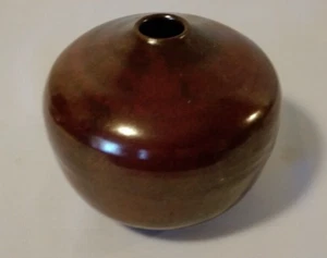 ROUND VASE SIGNED MJO 91 - Picture 1 of 6