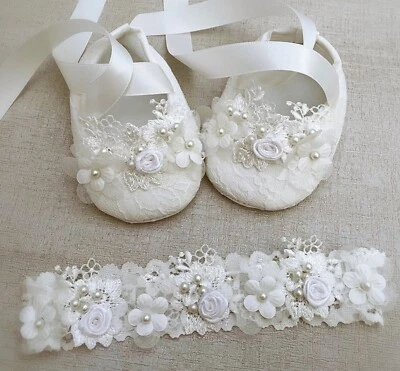 Girl Baptism Shoes in Off White, Christening Shoes Crochet Flowers Pearls Daisy  - Image 1 of 4