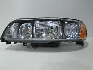 TYC Left Headlight 773117 fits Volvo S40 V40 1995-2004 - Picture 1 of 6