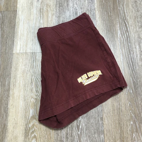 MINNESOTA GOLDEN GOPHERS NCAA Stretch Waist Maroon Shorts Women's Size Medium Cover
