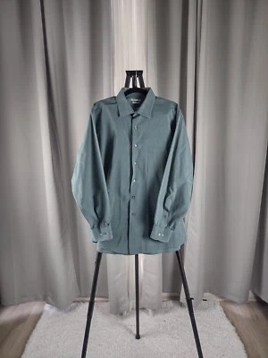 Van Heusen Regular Fit Men's Green Cotton Blend Dress Shirt Size 17 (34/35) - Image 1 of 4
