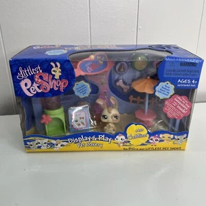 Littlest Pet Shop DISPLAY & PLAY PET BAKERY #488 Bunny Rabbit 2007 RARE - Picture 1 of 21