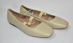 Old Navy Shoes Gold  Size 8 Ballet Flats Women's - Picture 1 of 6
