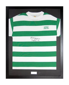 READY MADE FRAME FOR FOOTBALL SHIRT 80x60 + FREE ENGRAVED PLAQUE+SHIRT INSERT - Picture 1 of 5