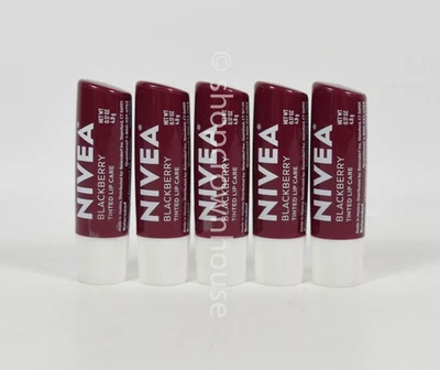 Bálsamo labial hidratante 5 Nivea Blackberry Tinted Lip Care 0,17 oz. - Imagem 1 de 2